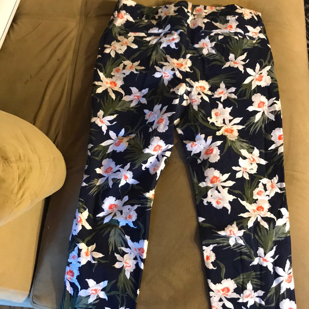 Old Navy Pixie Pants - image 4